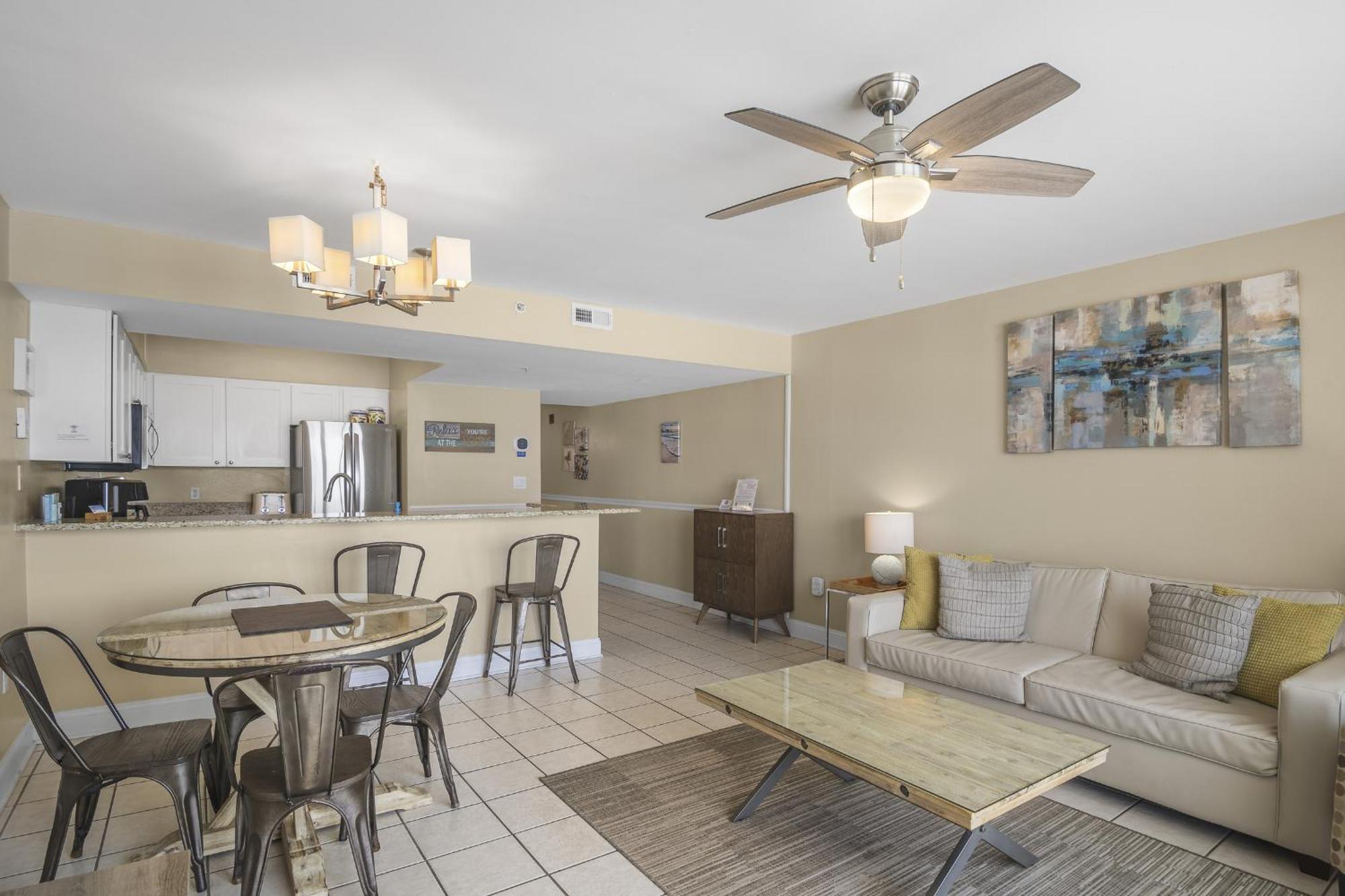 Pelican Beach Resort Condos デスティン 部屋 写真